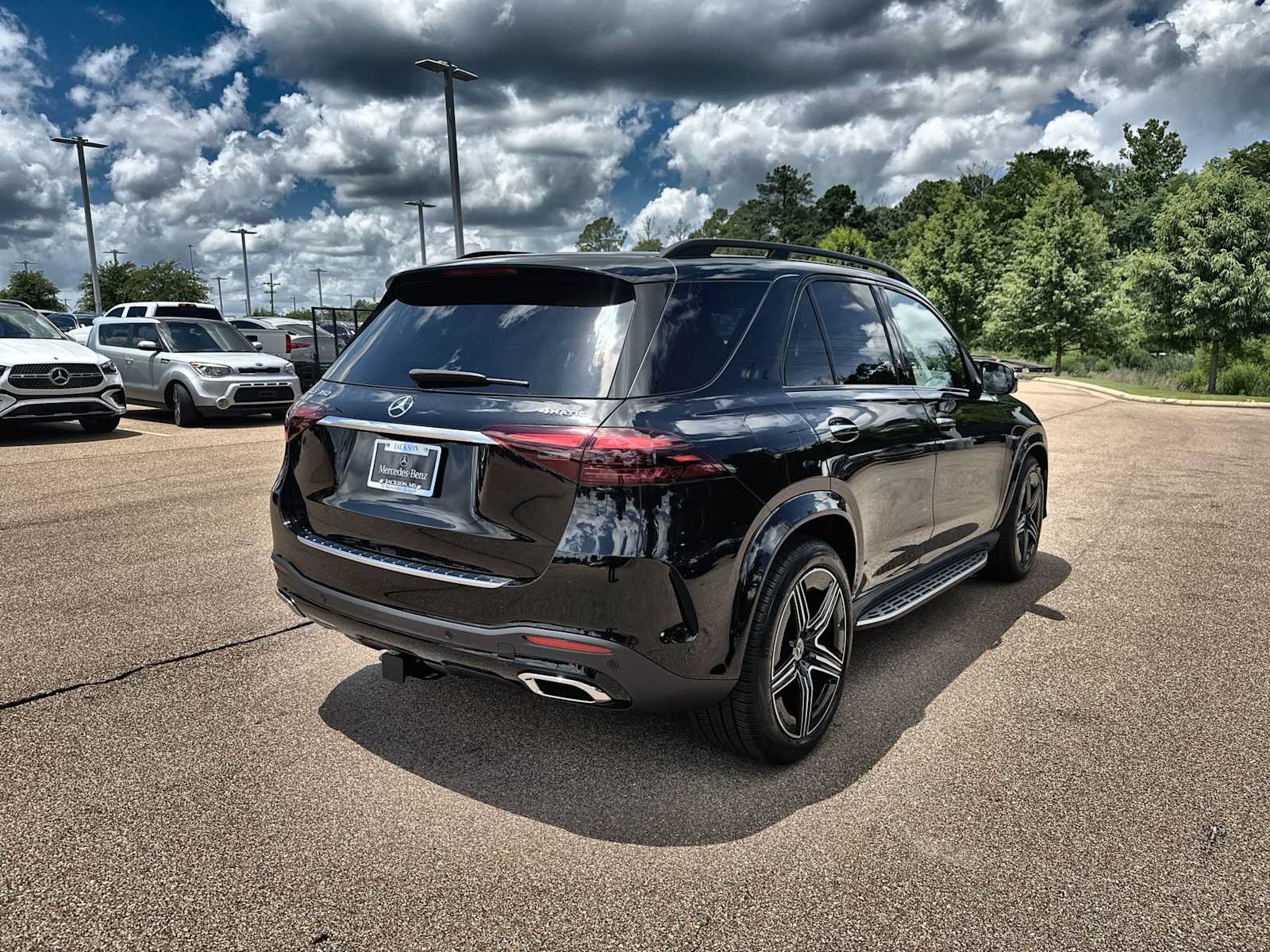New 2026 Mercedes-Benz GLE 350 4MATIC image 8