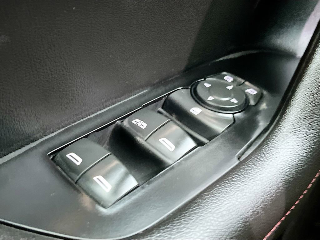 Used 2020 Chevrolet Blazer RS image 18