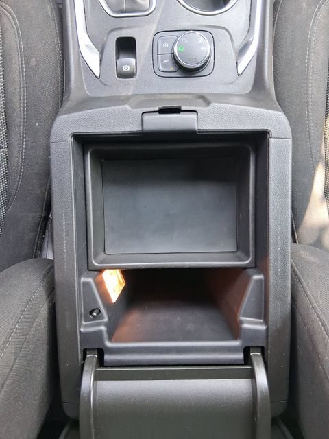 Used 2023 Chevrolet Traverse LT w/ LPO, Floor Liner Package AWD/4WD image 16