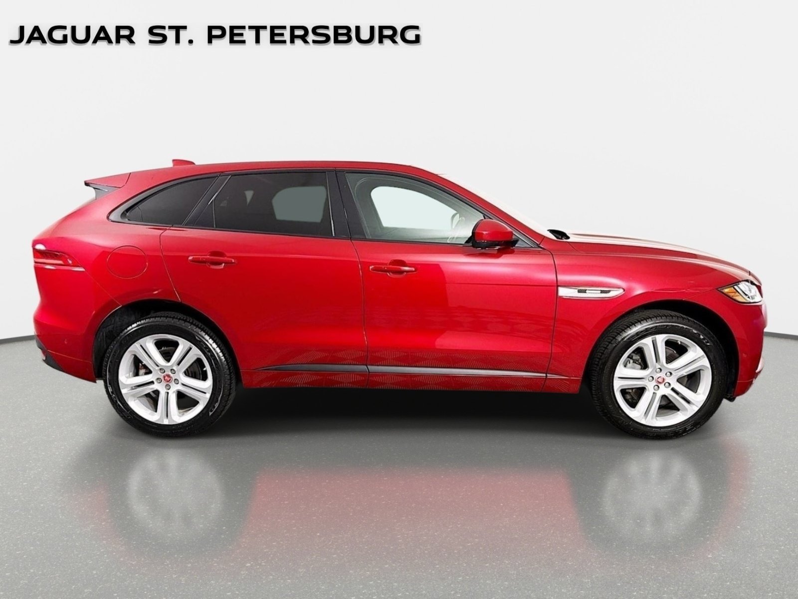 Used 2017 Jaguar F-PACE R-Sport AWD/4WD image 4