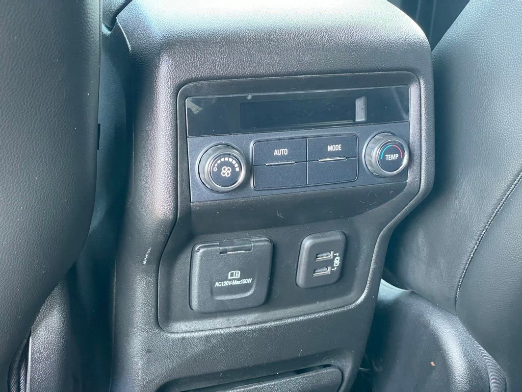 Used 2019 GMC Acadia SLT w/ LPO, Floor Liner Package AWD/4WD image 9