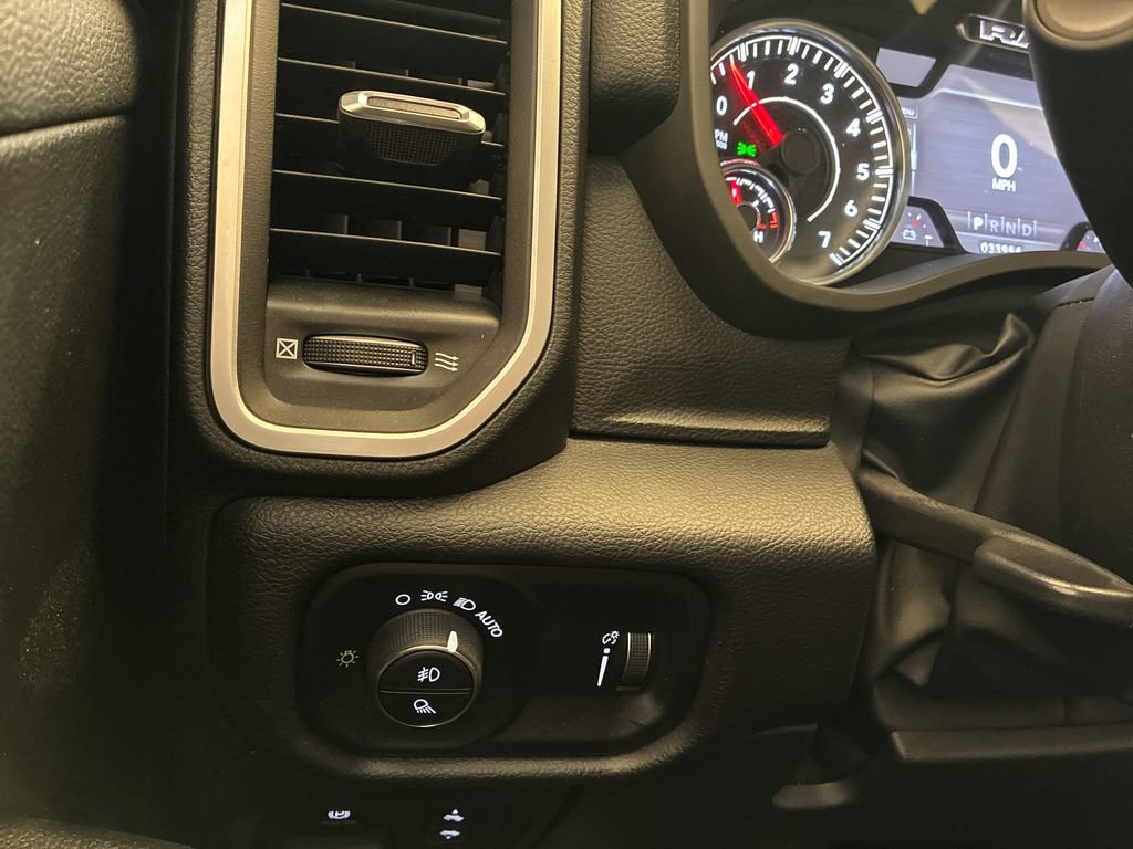 Used 2022 RAM 1500 Big Horn AWD/4WD image 27