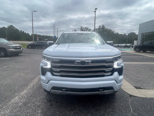 New 2026 Chevrolet Silverado 1500 High Country w/ High Country Premium Package AWD/4WD image 5