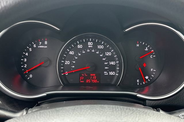 Used 2014 Kia Sorento LX image 22