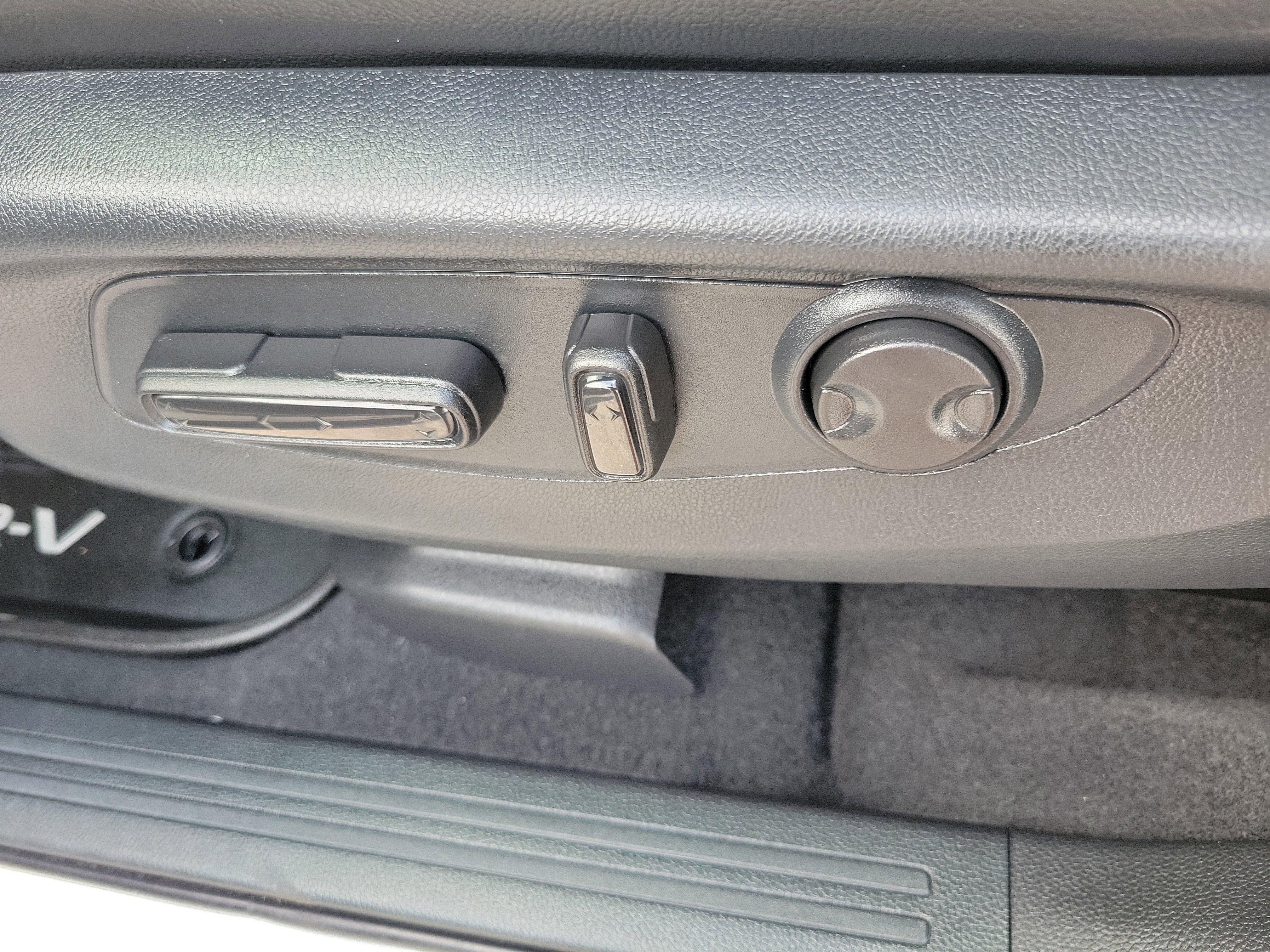 Certified 2024 Honda CR-V Sport Touring image 23