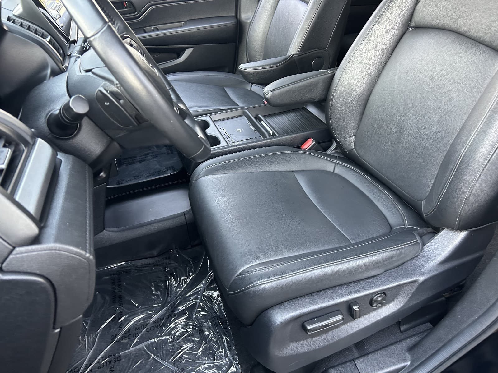 Certified 2025 Honda Odyssey EX-L image 24