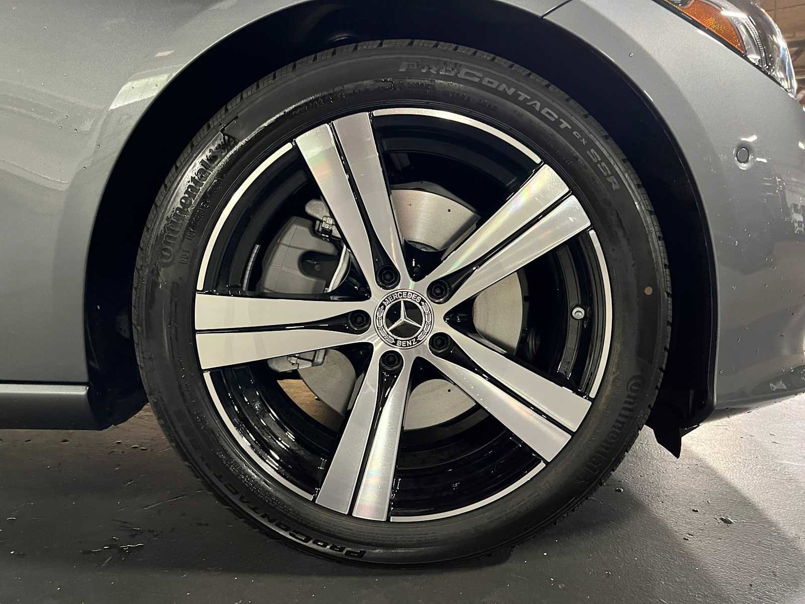 Used 2025 Mercedes-Benz C 300 4MATIC Sedan image 9