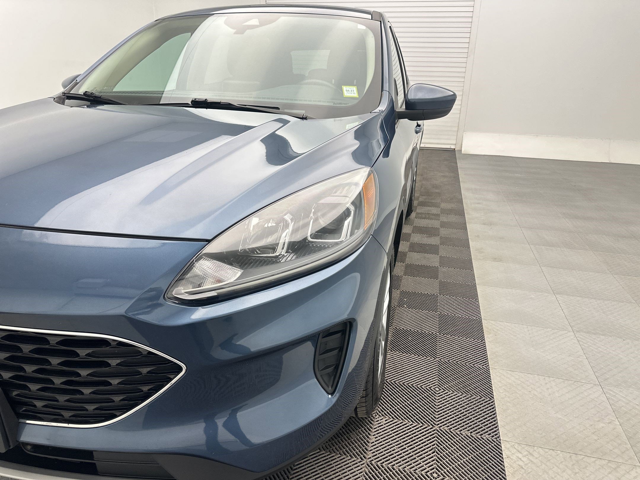 Used 2020 Ford Escape SE image 21