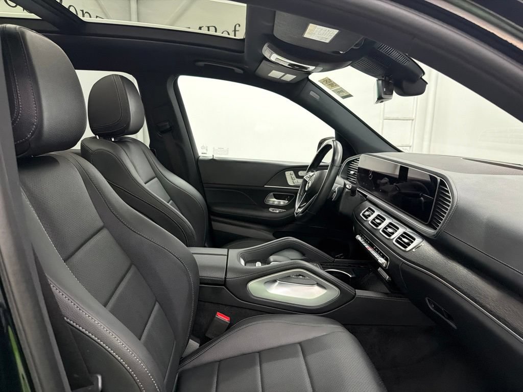 Used 2024 Mercedes-Benz GLS 450 4MATIC image 31