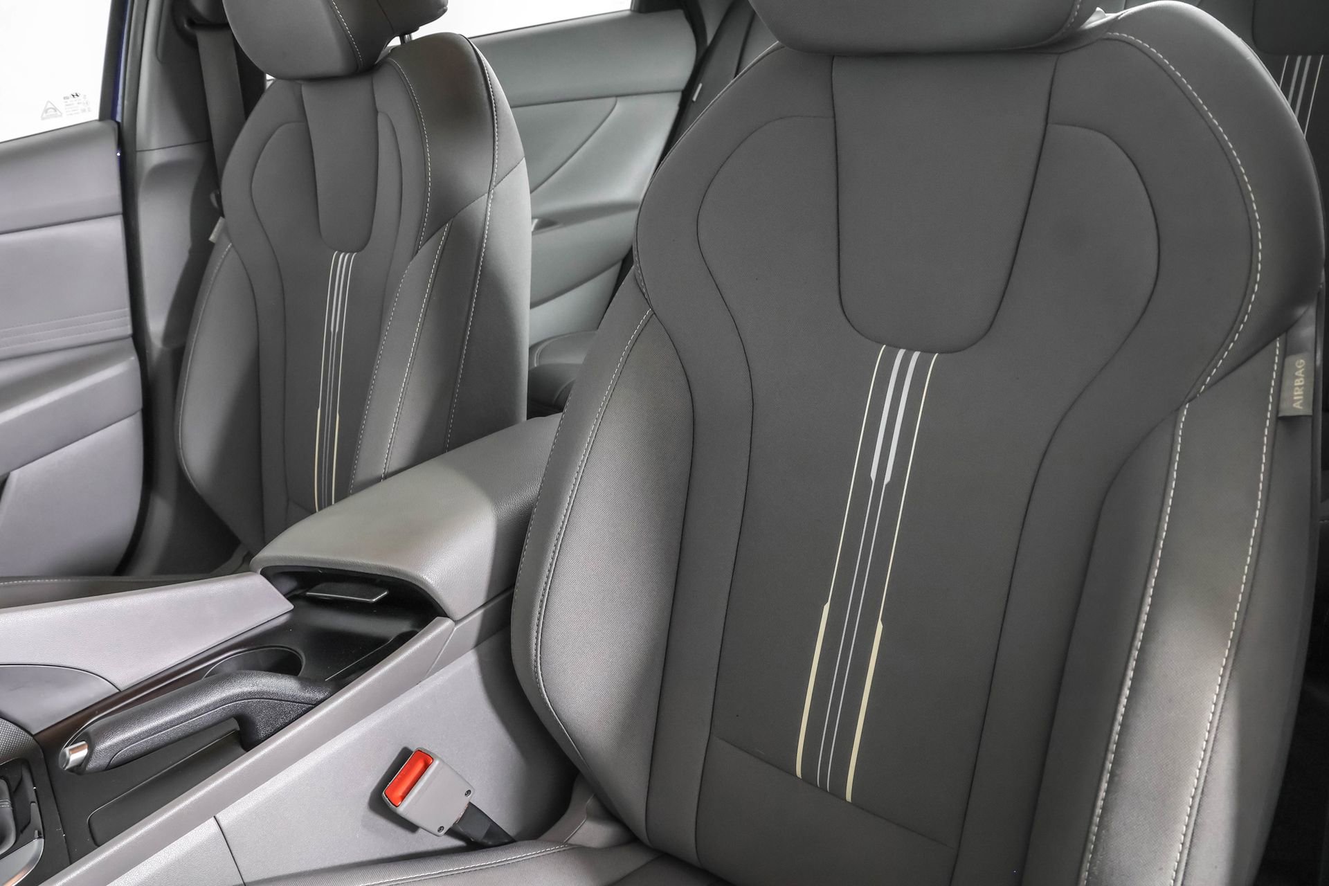 Used 2024 Hyundai Elantra SEL image 22