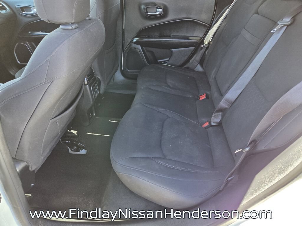 Used 2018 Jeep Compass Sport AWD/4WD image 12