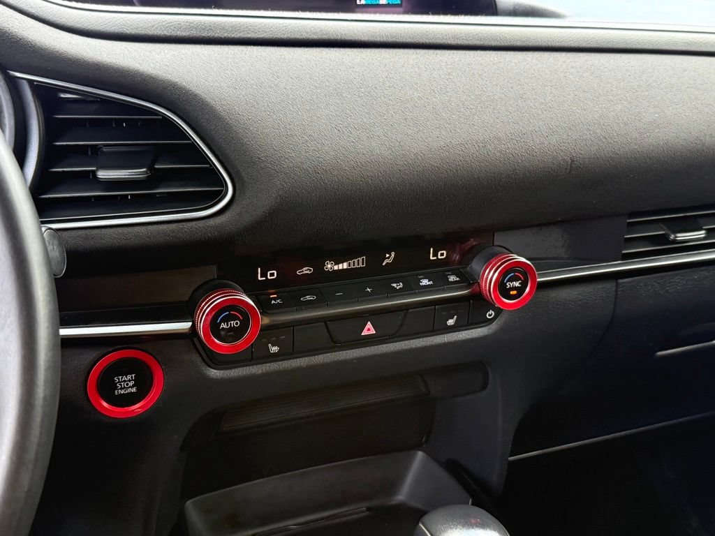Certified 2024 MAZDA CX-30 Carbon AWD/4WD image 18