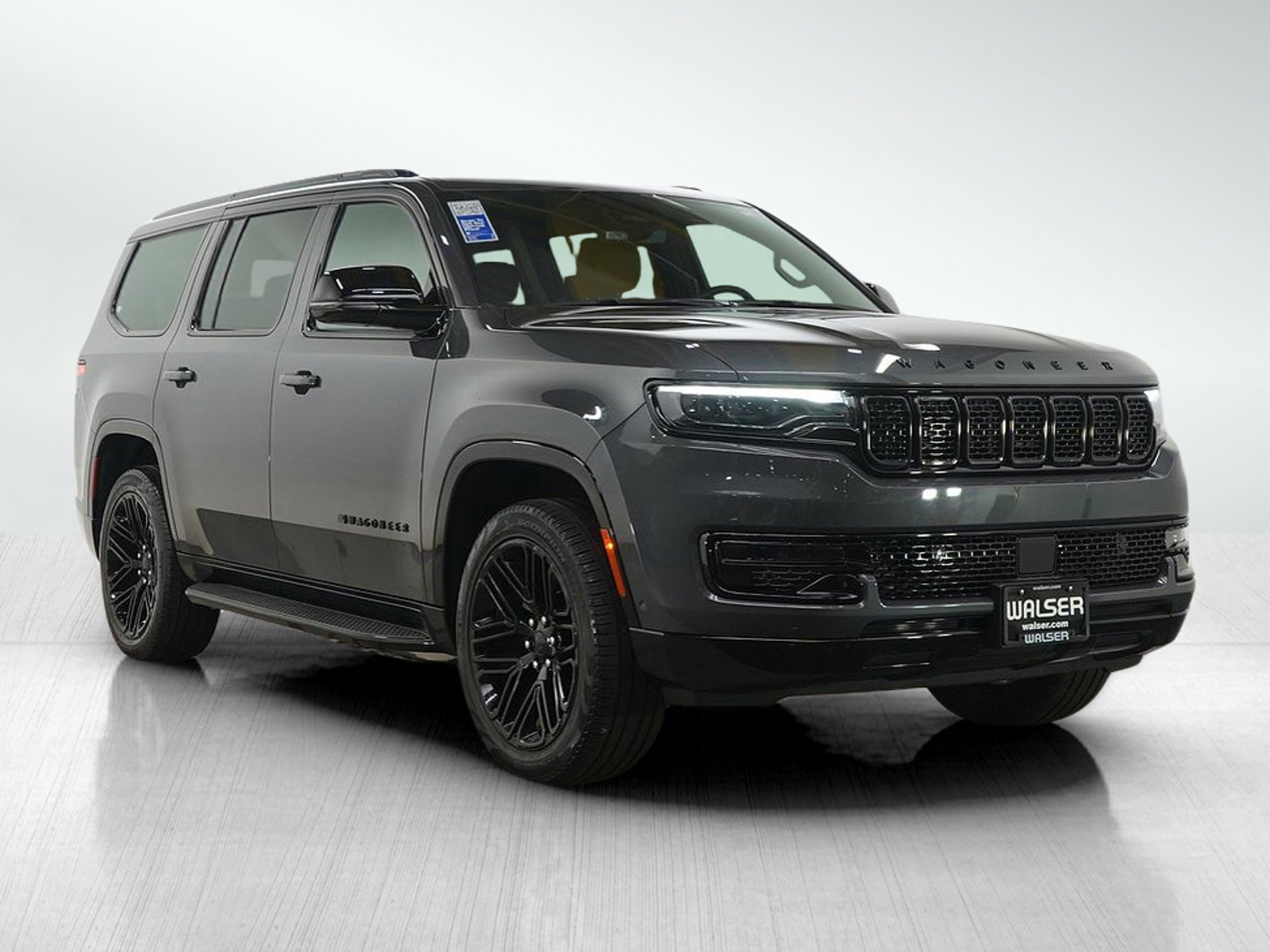 Used 2024 Jeep Wagoneer Series II image 7