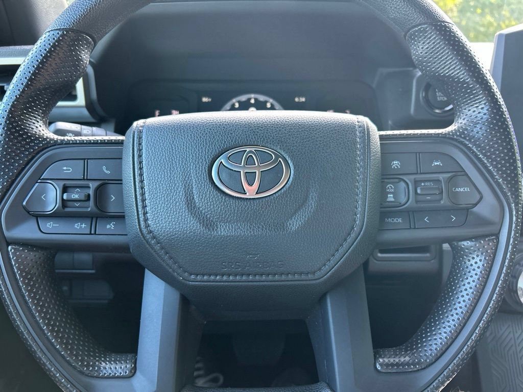 Used 2025 Toyota Tacoma SR5 RWD image 22