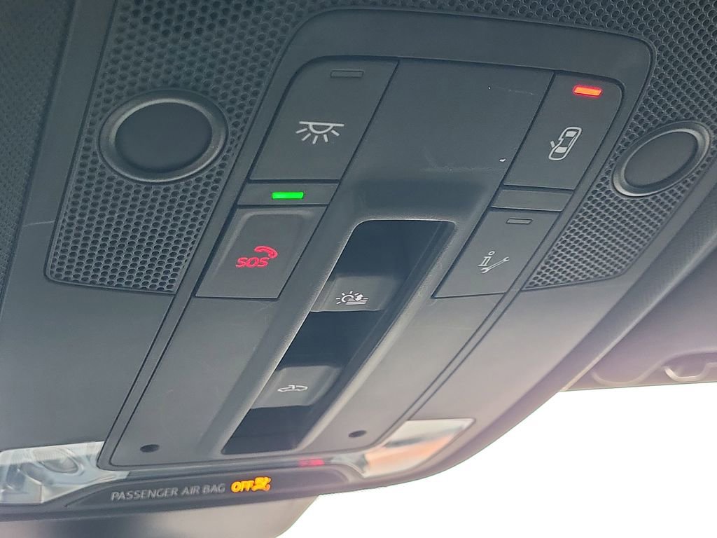 Used 2022 Audi Q3 2.0T Premium w/ Convenience Package image 28