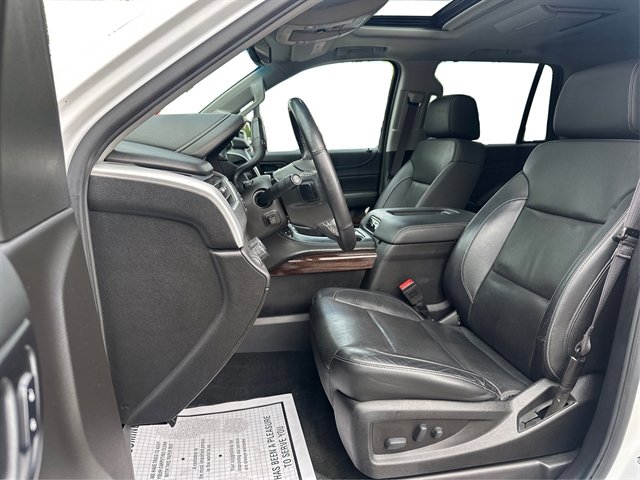 Used 2017 GMC Yukon SLT w/ Open Road Package AWD/4WD image 10