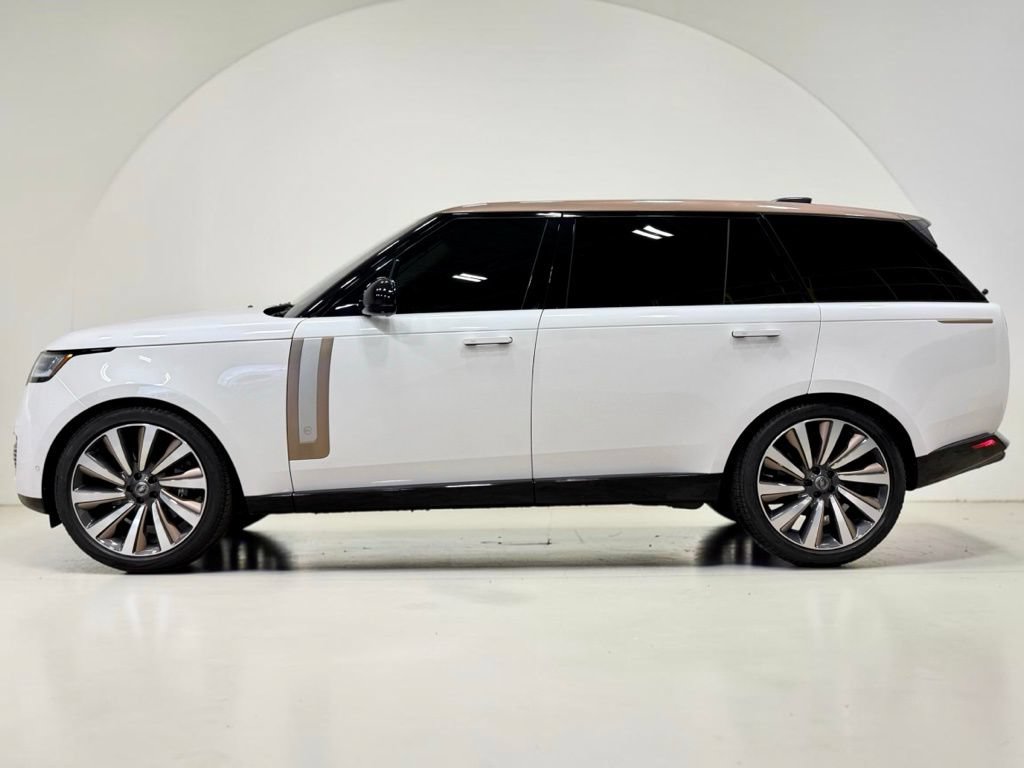 Used 2023 Land Rover Range Rover SV AWD/4WD image 6