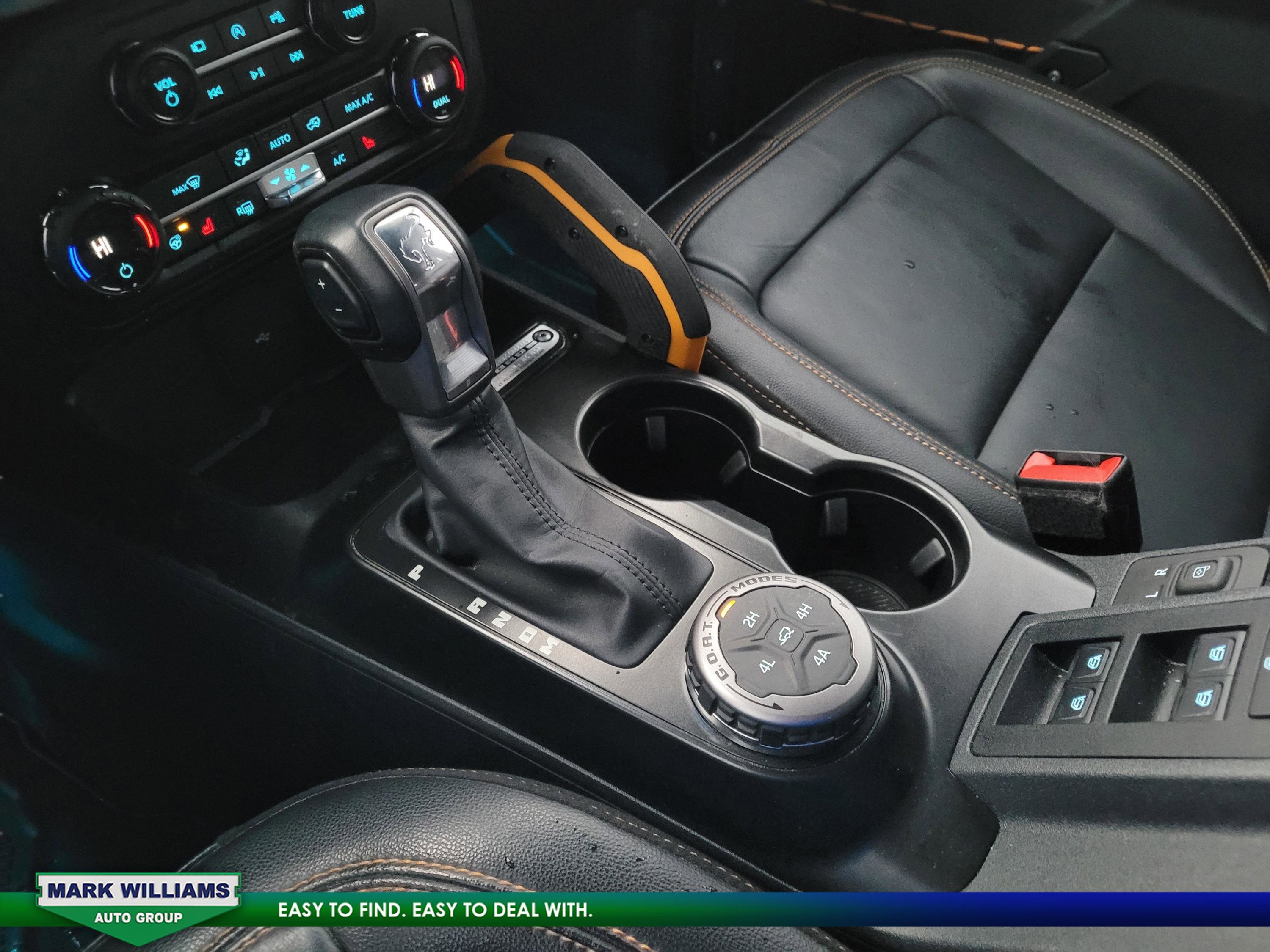 Used 2023 Ford Bronco Badlands image 26