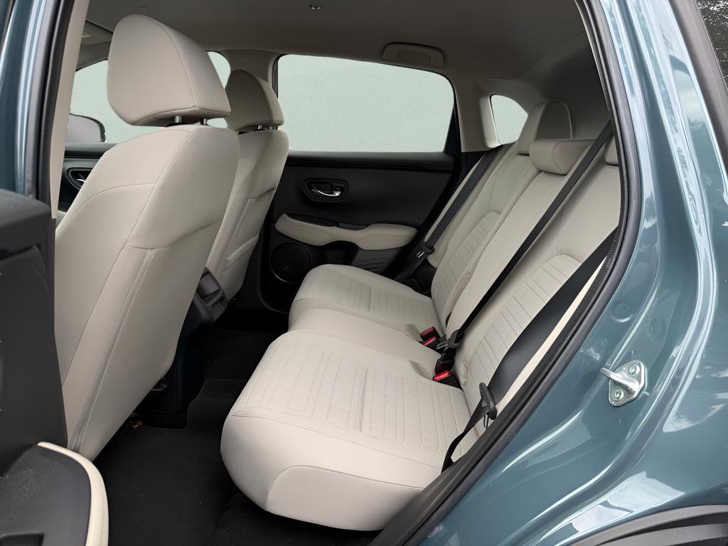 Certified 2024 Honda HR-V LX image 11