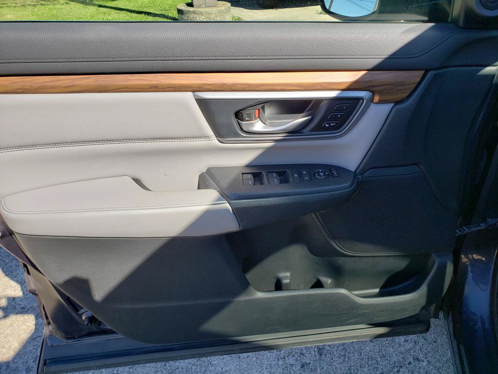 Used 2017 Honda CR-V EX-L image 11