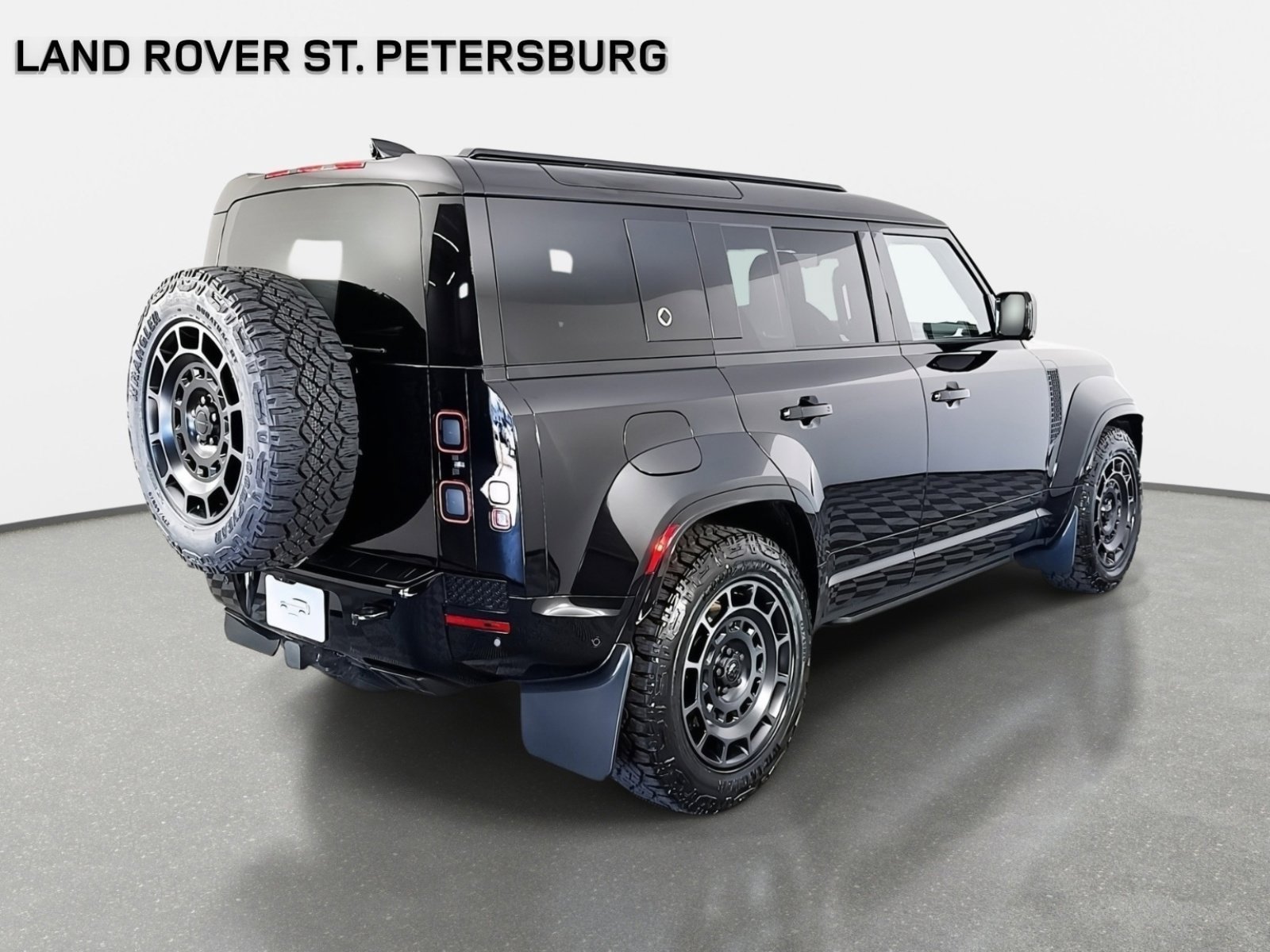 New 2026 Land Rover Defender 110 OCTA AWD/4WD image 5