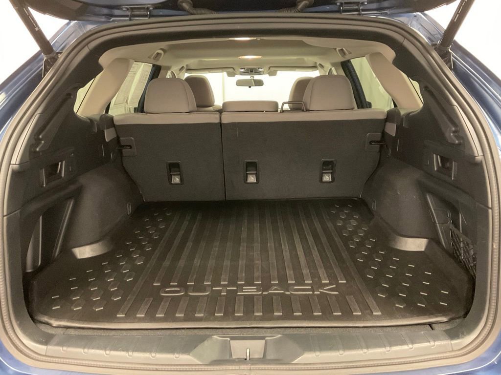 Certified 2022 Subaru Outback Premium image 38