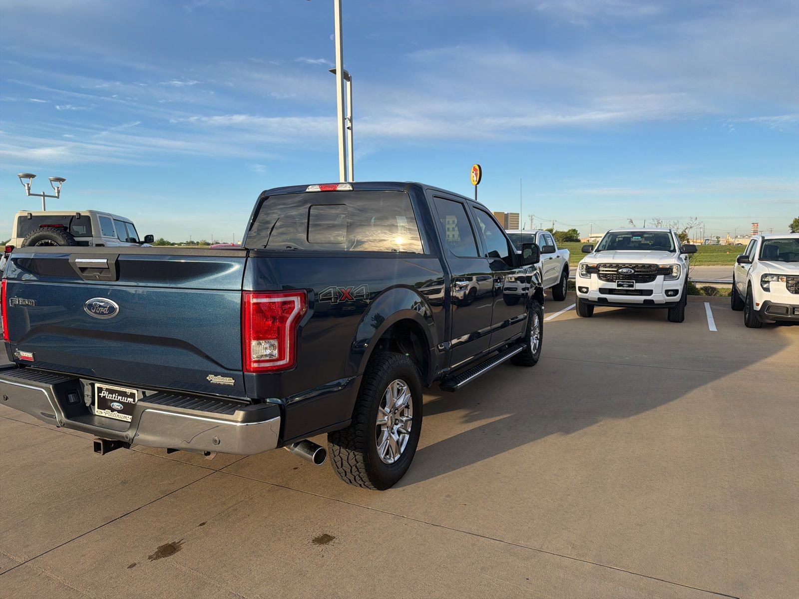 Used 2016 Ford F150 XLT w/ Equipment Group 302A Luxury image 6