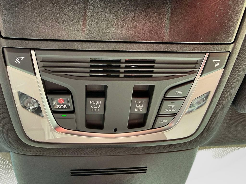 Certified 2025 Acura MDX A-Spec AWD/4WD image 30