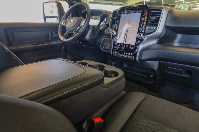 New 2025 RAM 2500 Tradesman image 36