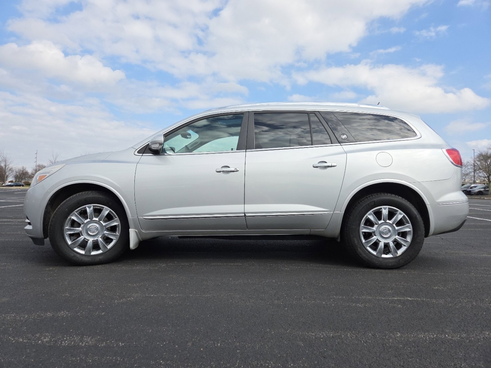 Used 2015 Buick Enclave Leather image 14