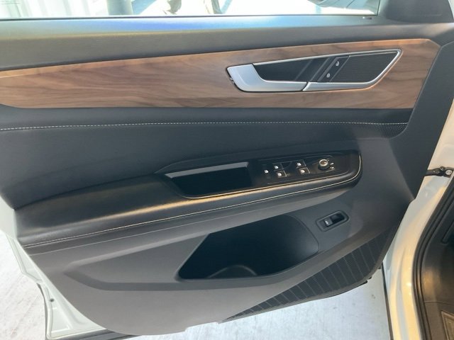 Used 2024 Volkswagen Atlas SE image 5