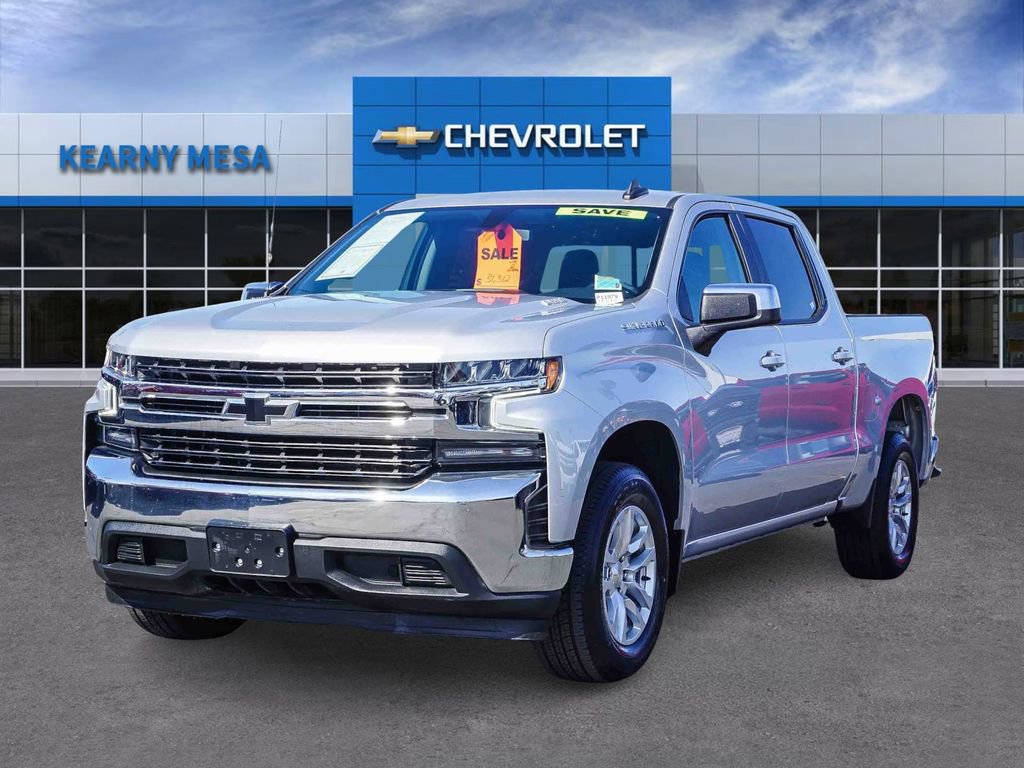 Used 2021 Chevrolet Silverado 1500 LT w/ Convenience Package II image 3