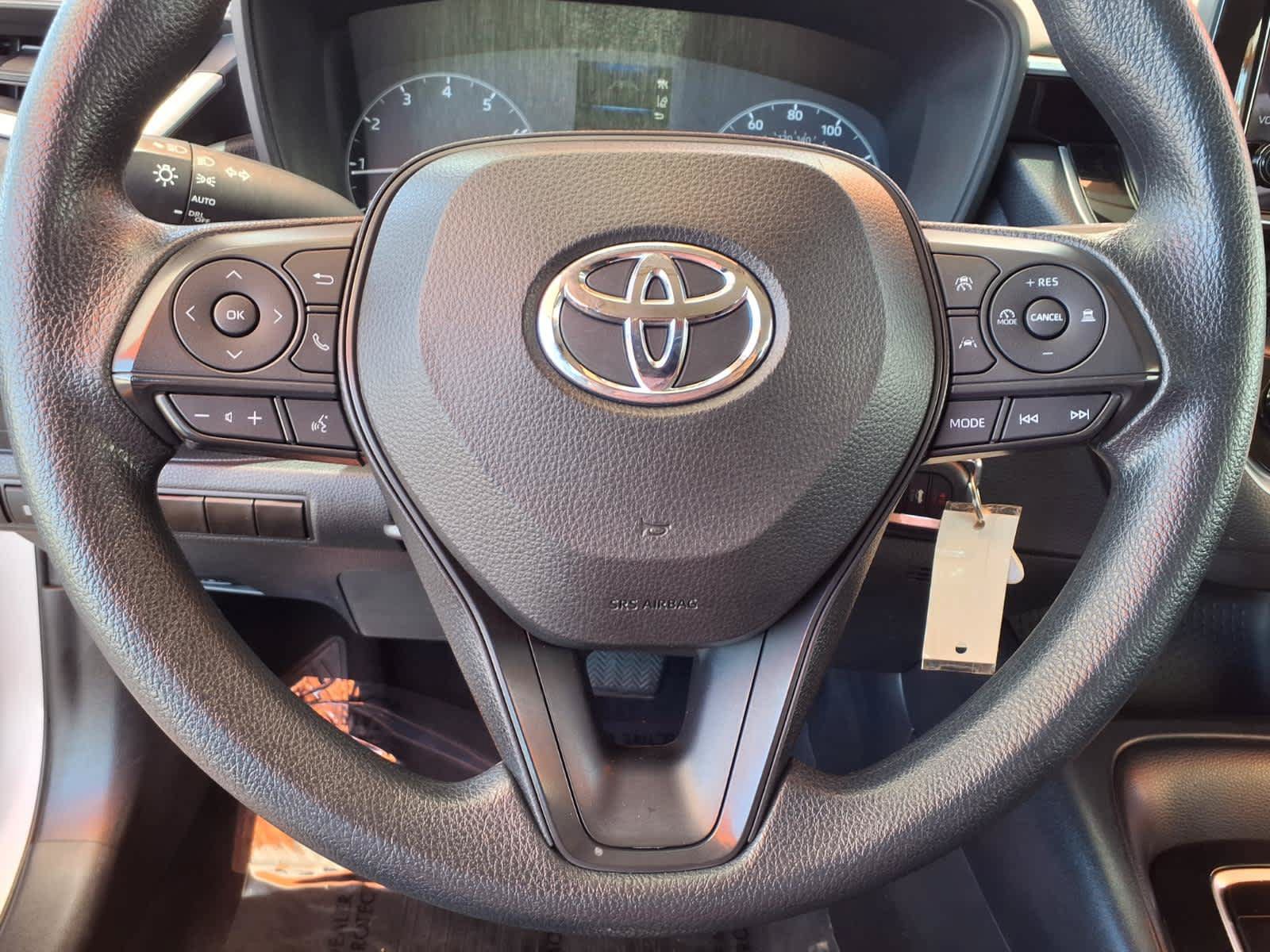 Used 2024 Toyota Corolla LE FWD image 19
