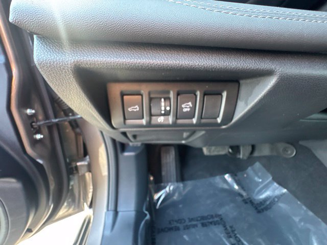 Certified 2024 Subaru Outback Limited AWD/4WD image 22
