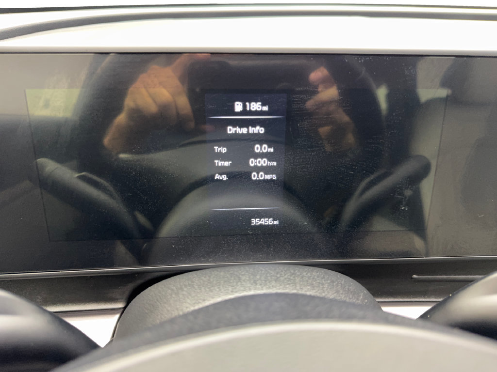 Used 2024 Kia Sportage EX FWD image 59