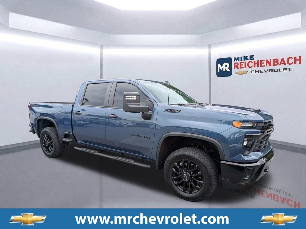 Used 2025 Chevrolet Silverado 2500 Custom w/ Custom Convenience Package AWD/4WD image 1