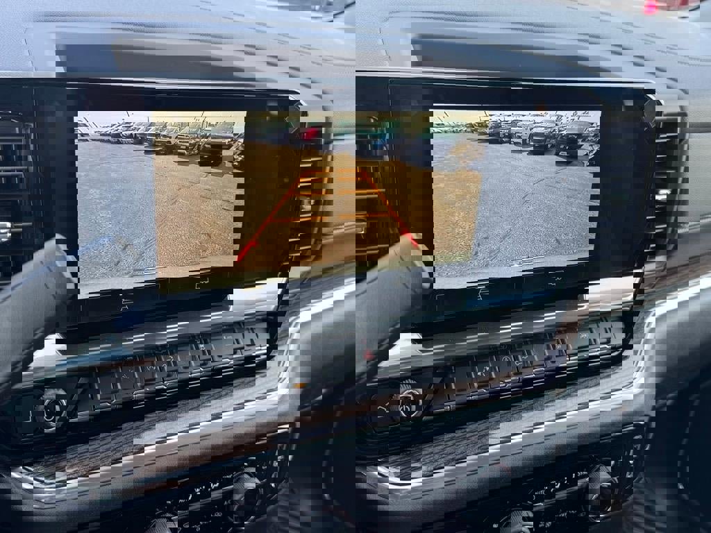 New 2026 Chevrolet Silverado 1500 LT image 10