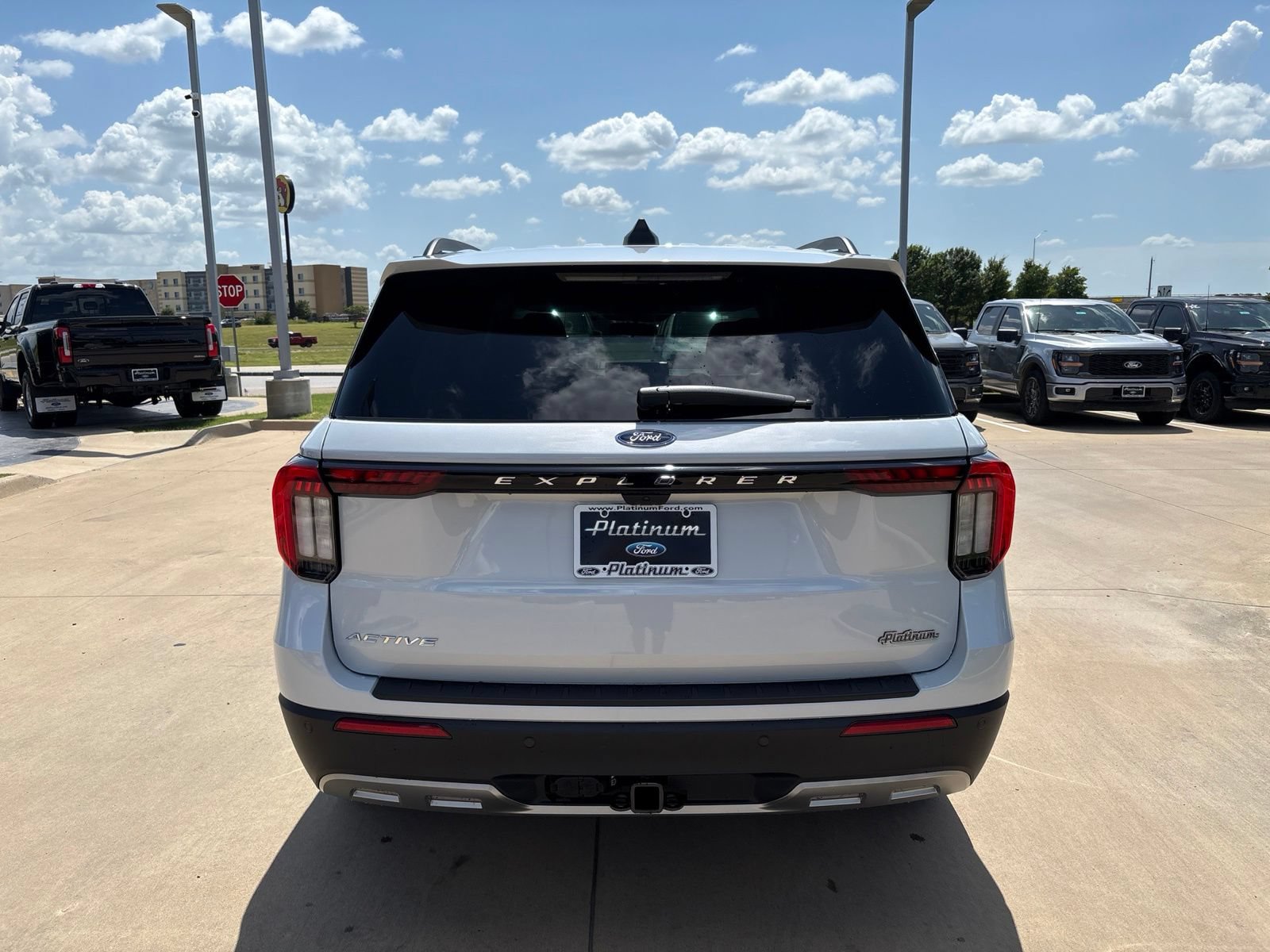 New 2026 Ford Explorer Active w/ Active Comfort Package RWD image 4