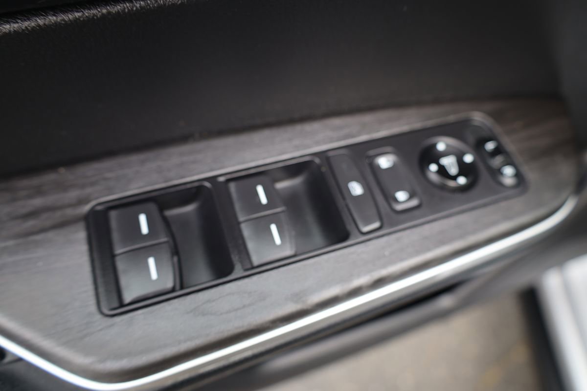Used 2018 Honda Clarity Plug-In Hybrid image 12
