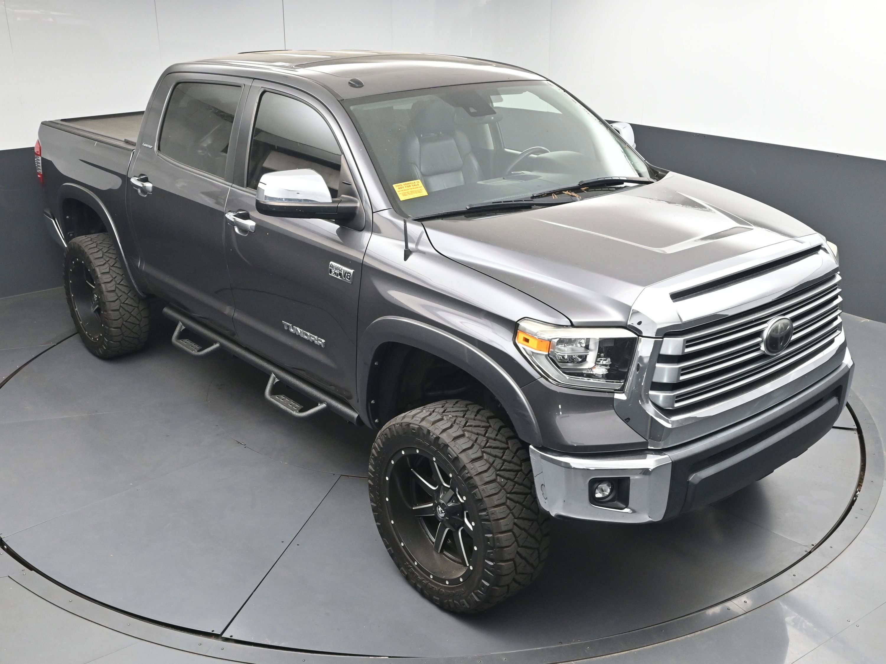 Used 2018 Toyota Tundra Limited AWD/4WD image 34