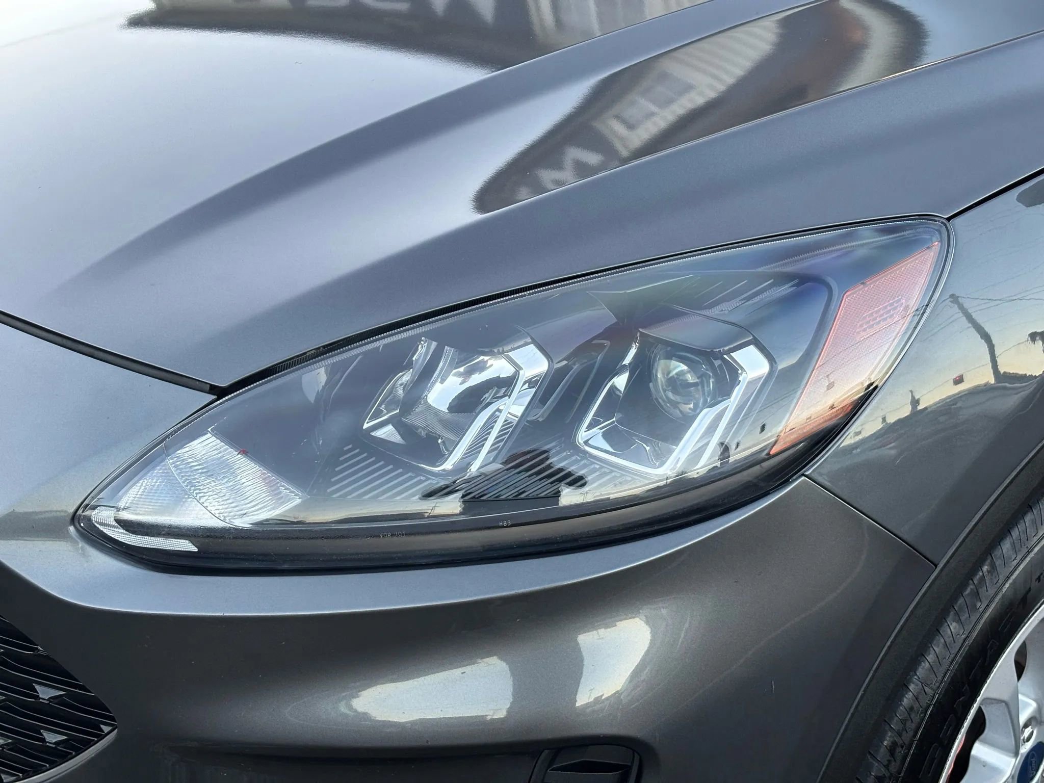 Used 2021 Ford Escape SE image 10