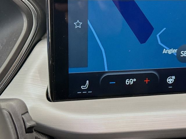 Used 2024 Ford Escape SE w/ PHEV Premium Package image 21