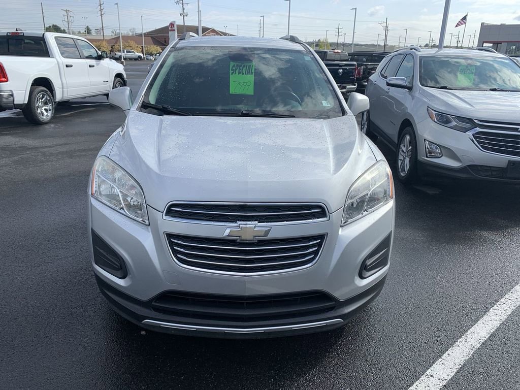 Used 2015 Chevrolet Trax LT w/ LT Plus Package image 2