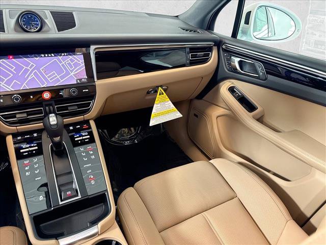 Certified 2026 Porsche Macan Turbo AWD/4WD image 22