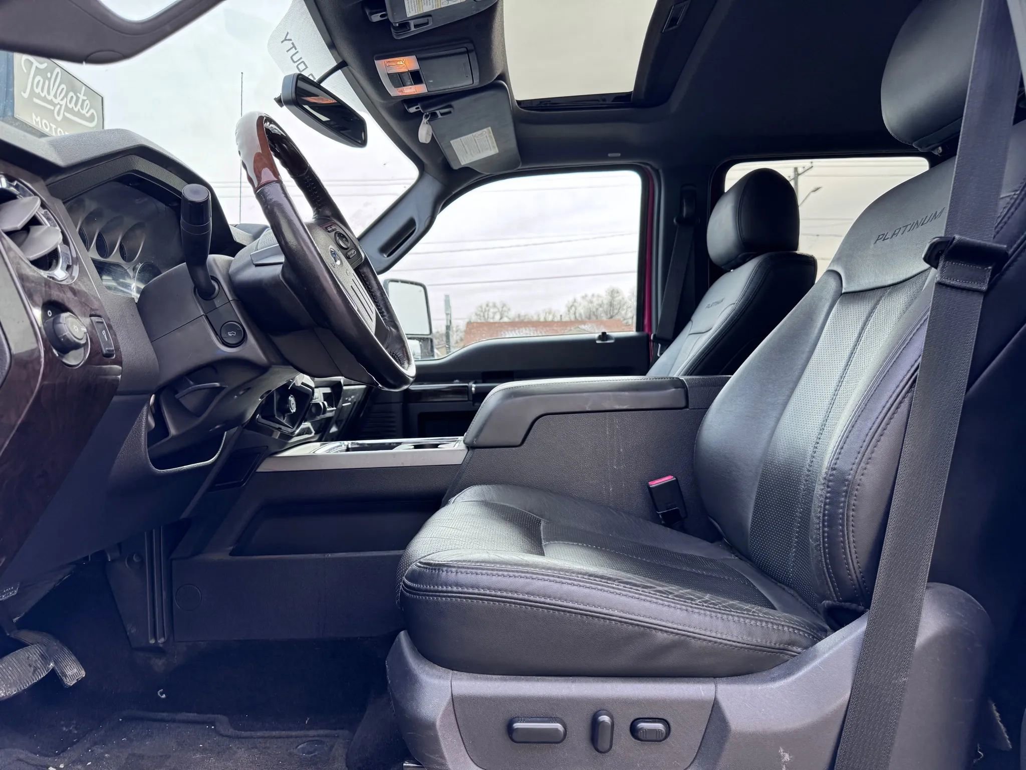 Used 2016 Ford F350 Platinum image 21
