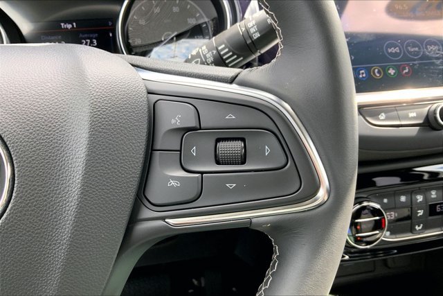 Used 2022 Buick Encore GX Select w/ Sport Touring Package AWD/4WD image 19