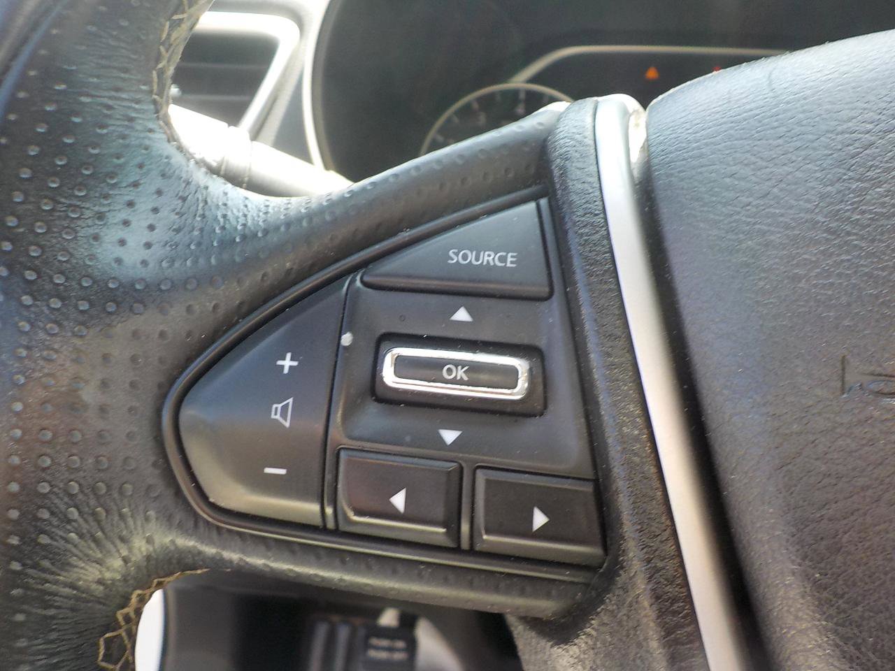 Used 2017 Nissan Maxima Platinum FWD image 15
