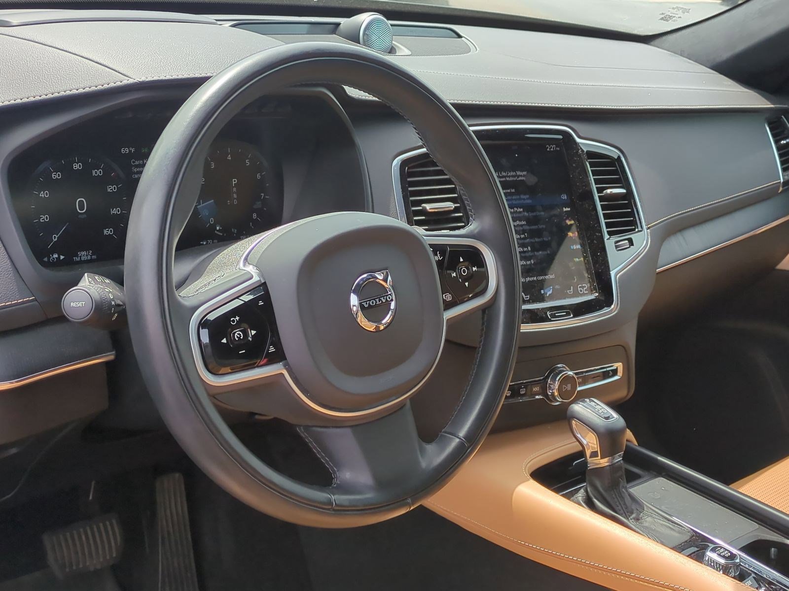 Used 2021 Volvo XC90 T6 Inscription w/ Lounge Package image 29