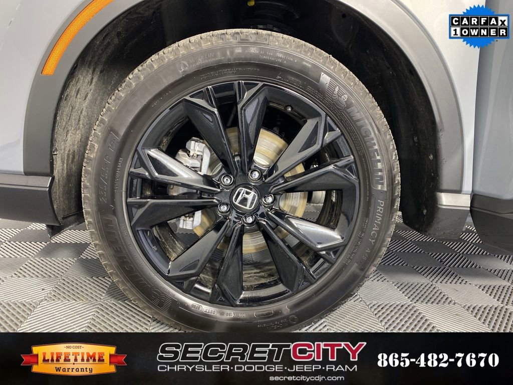 Used 2025 Honda CR-V Sport Touring image 9