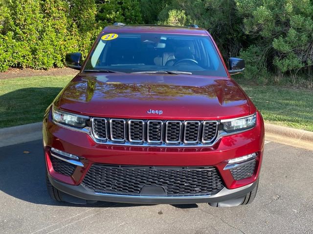 Used 2022 Jeep Grand Cherokee Limited RWD image 2
